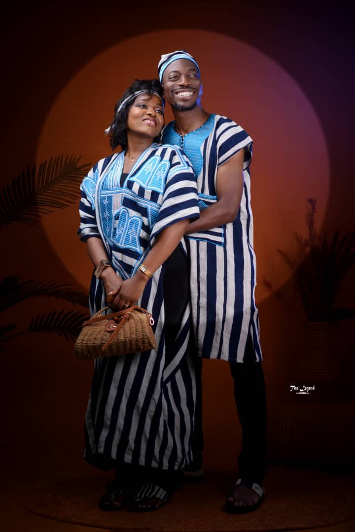 Stella & Emmanuel en tenue traditionnelle